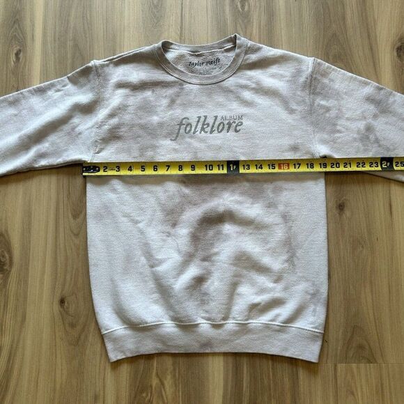 Taylor Swift Folklore Album Tye-Dye Crewneck Sweatshirt Official Merch Size S - Picture 7 of 9